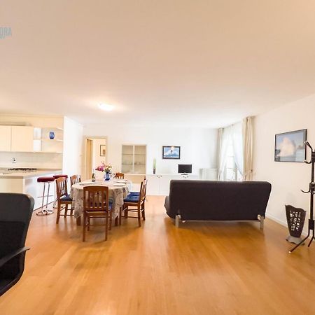 Cattedrale 5 Tirabora Short Rent Apartment Triest Exterior foto