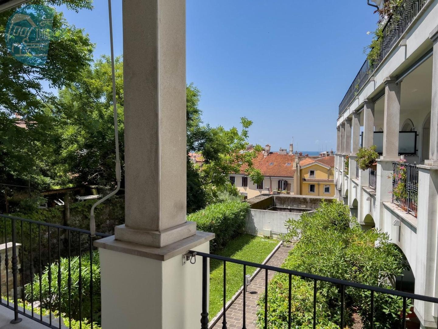Cattedrale 5 Tirabora Short Rent Apartment Triest Exterior foto
